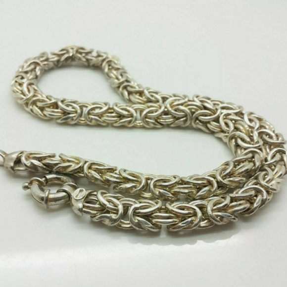 925 Suarti Bali Graduated Square Byzantine Chain - Picture 3 of 5
